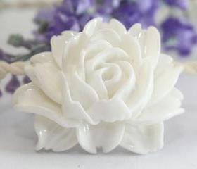 Large White Flower Resin Cabochons 2pc