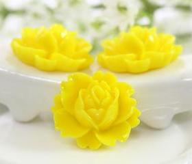 Yellow Rose Resin Cabochons 6pc