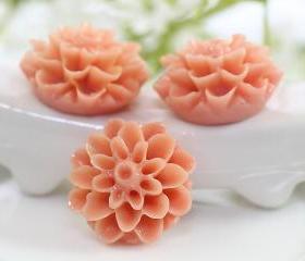 Light Coral Dahlia / Mums Flower Resin Cabochons 6pc