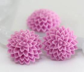 Lilac Dahlia / Mums Flower Resin Cabochons 10pc