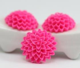 Deep Pink Dahlia / Mums Flower Resin Cabochons 10pc
