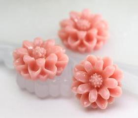 Peach Chrysanthemum Resin Cabochons 10pc